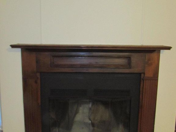 4th image of 614 Jones Ln