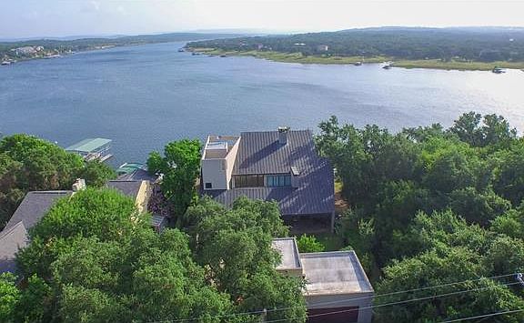 2nd image of 21828 Briarcliff Dr