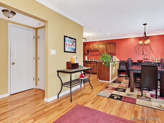 3rd image of 414 Wisconsin Ave APT A
