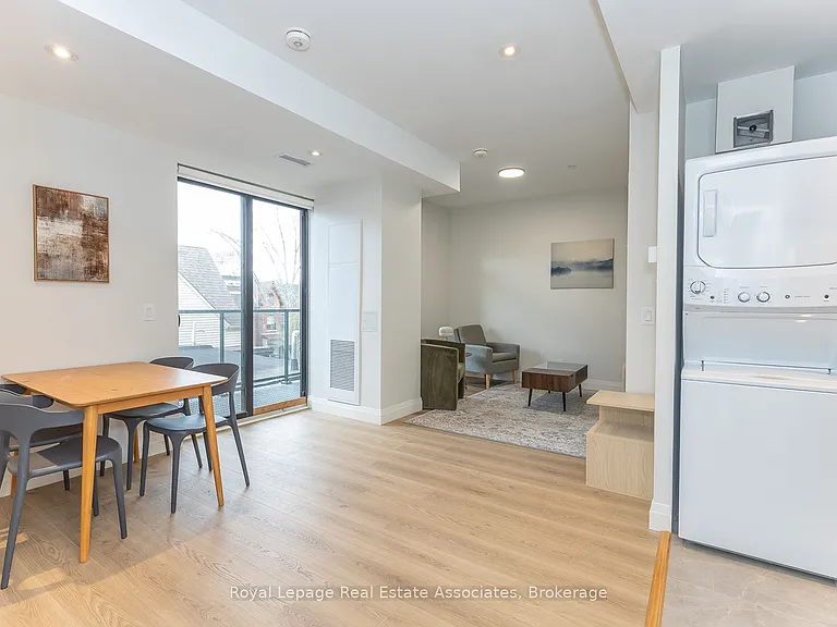 1000 Bathurst St #302 — Photo 7