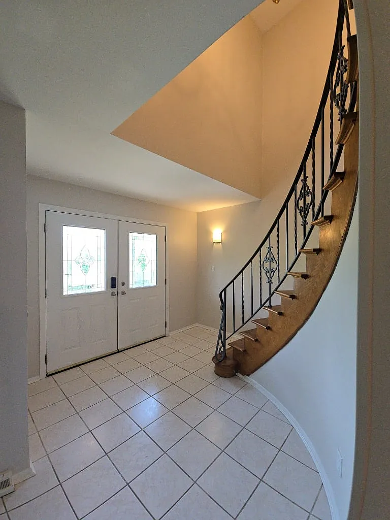 6386 Taylor Road — Photo 2