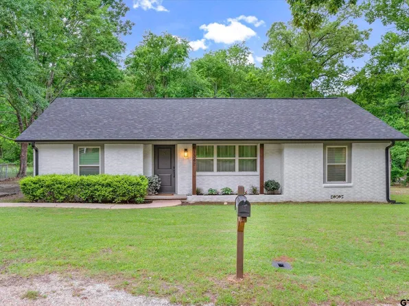 1342 Shady Ln, Canton, TX 75103