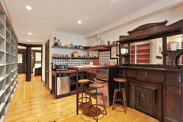 Sold by Corcoran | media 10