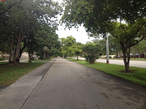 5th image of 7463 W Sunrise Blvd