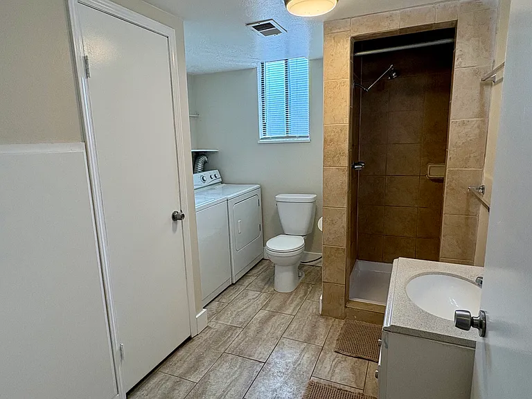 1005 Harmon Pl #1005 — Photo 14