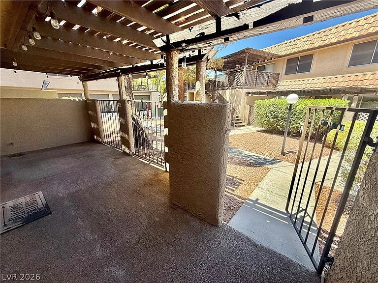 722 Nectarine Ct #0 — Photo 6