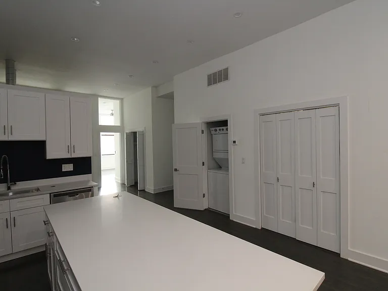 1474 N Milwaukee Ave #2F — Photo 15