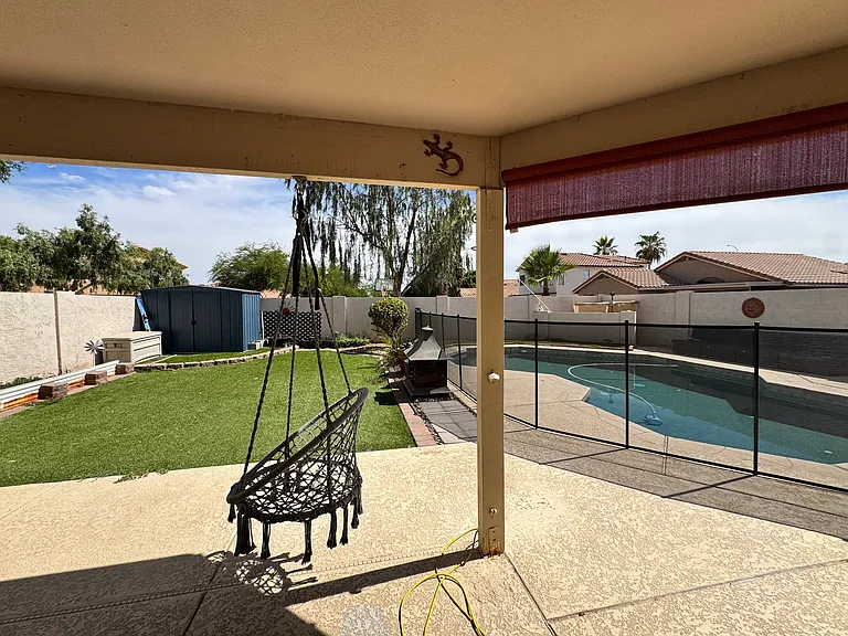 1285 W Kingbird Dr — Photo 12
