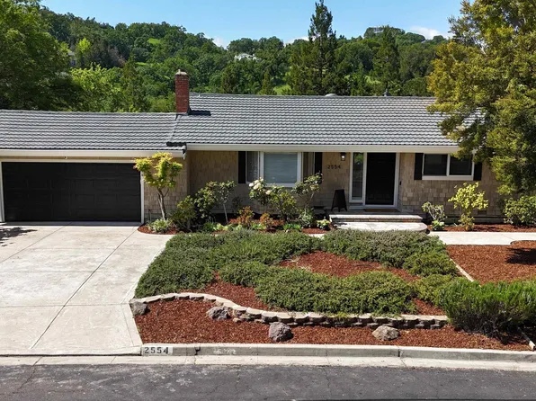 2554 Pebble Beach Loop, Lafayette, CA 94549