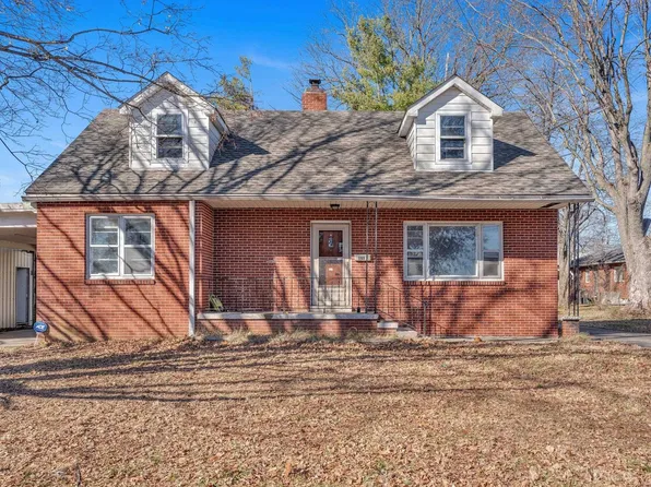 120 N Townsend St, Morganfield, KY 42437