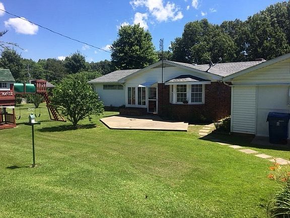 4th image of 402 Merrywood Dr