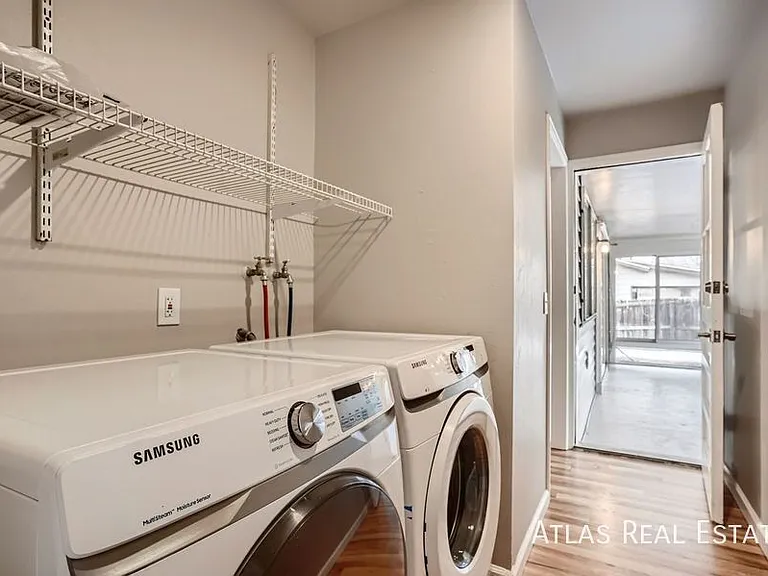 3296 S Geneva St — Photo 22