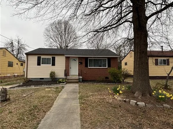 711 Vellines Ave, Chesapeake, VA 23324