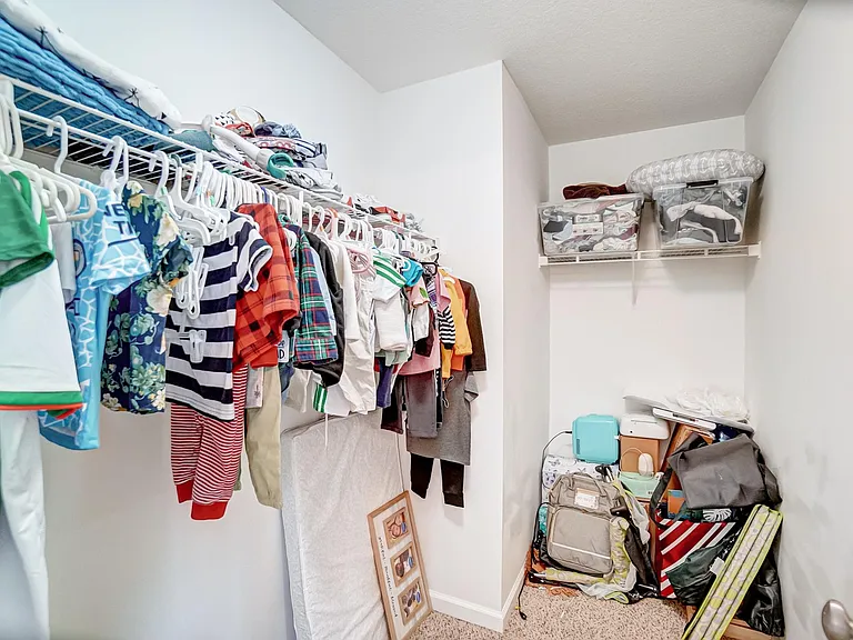 3234 Walkerview Dr — Photo 35