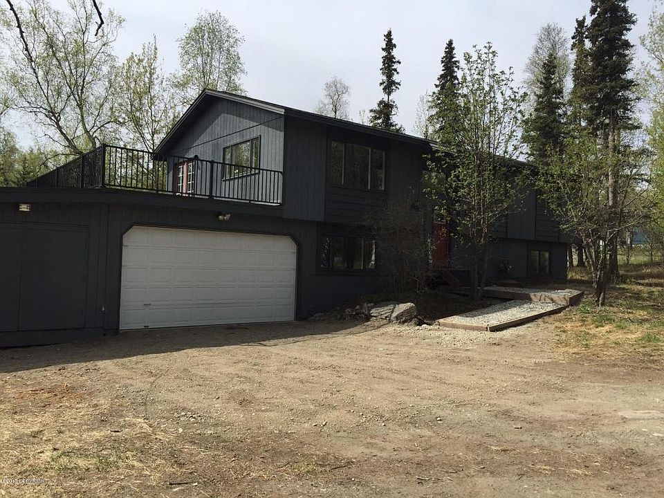 1st image of 1900 E Red Fox Dr