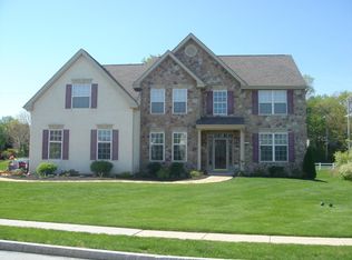 131 Picket Post Ln, Phoenixville, PA 19460