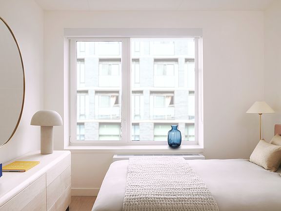 3rd image of 445 Gerard Ave APT 626