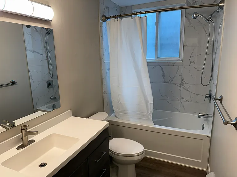 72 Barbara Cres — Photo 14
