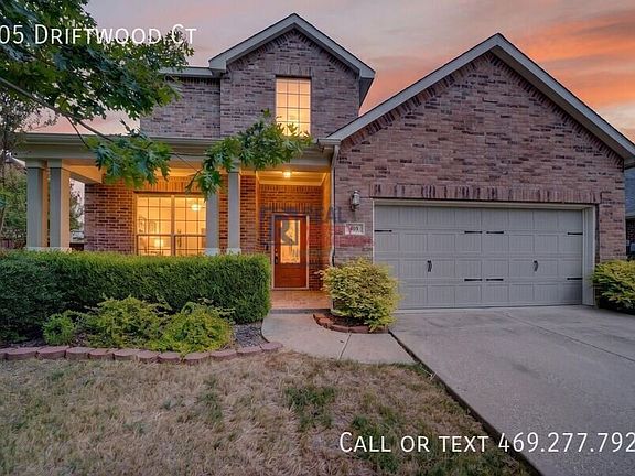 2nd image of 405 Driftwood Ct