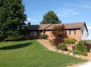 6207 Saint Francis Dr, Jefferson City, MO 65101