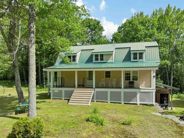 61 MacDonald Lane, Groton, NH 03266