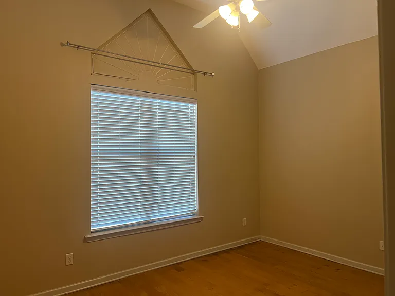 1353 Island Shore Dr — Photo 7