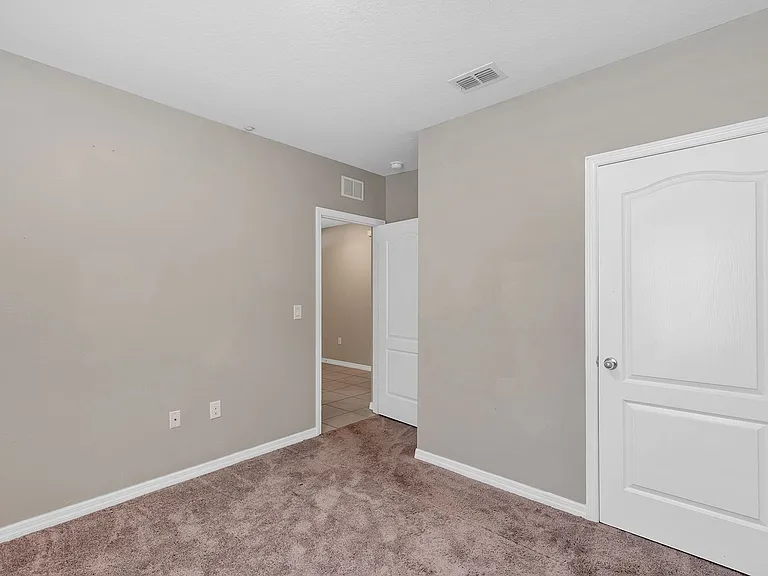 2192 Rose Blvd — Photo 9