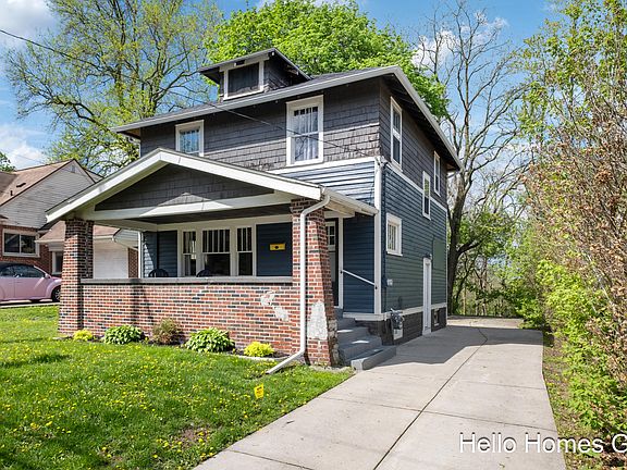 2nd image of 949 College Ave NE