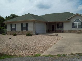 96 Lob Lob Ln, Jane, MO 64856