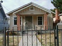 1st image of 618 W 51st St