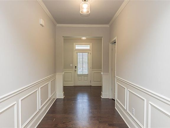 3rd image of 3201 Founders Way