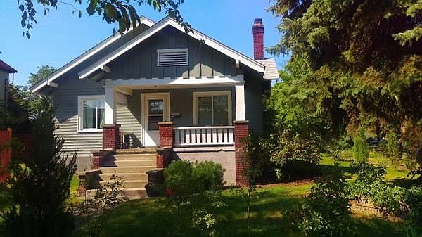 1st image of 1031 E Desmet Ave