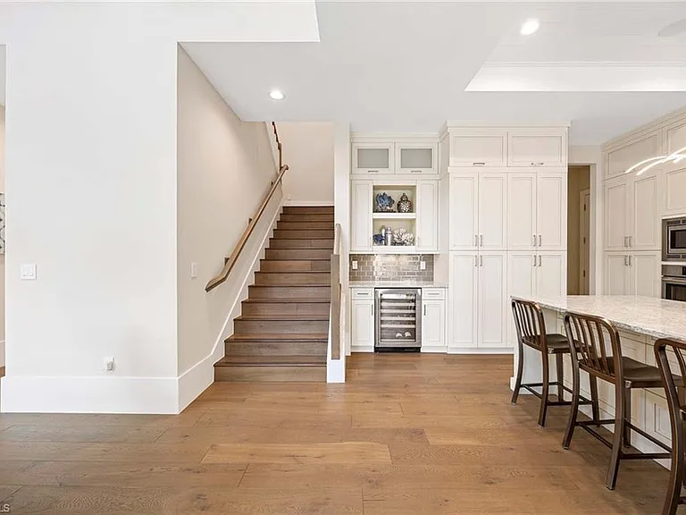 9171 Mercato Ln — Photo 21
