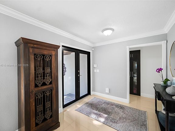 5th image of 17514 SW 82nd Ct