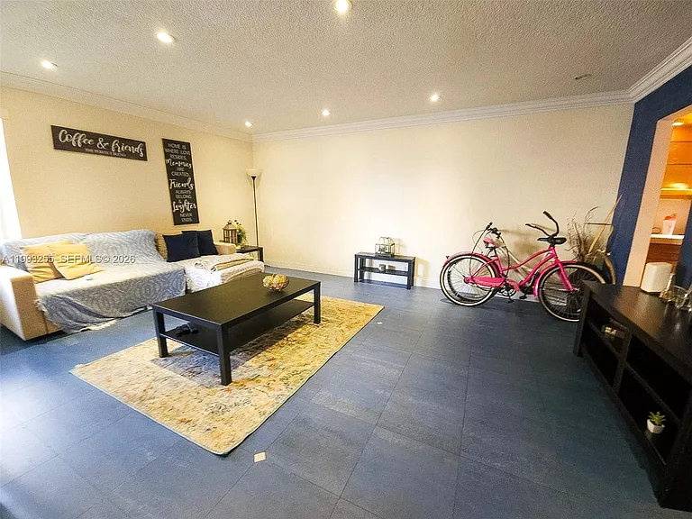 401 Golden Isles Dr #101 — Photo 15
