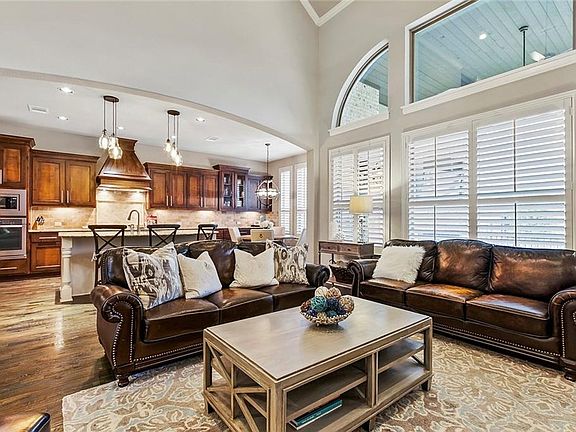 3rd image of 8812 Ambrosia Dr