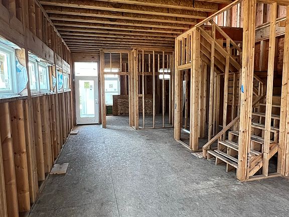 4th image of 1401 S Alabama St