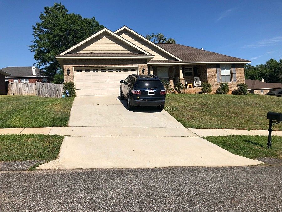 1st image of 4066 Blackwell Dr W