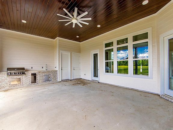 7th image of this home