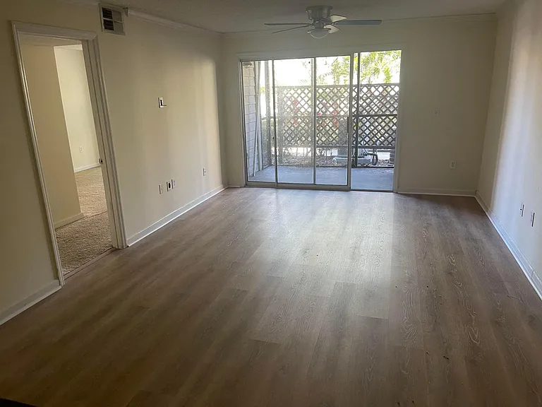 2500 Winding Creek Blvd #C103 — Photo 25