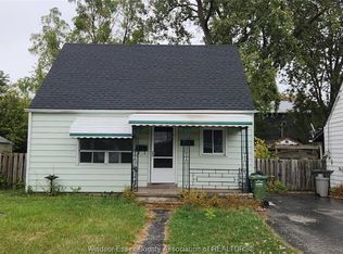 1256 California Ave, Windsor, ON N9B 2Z9