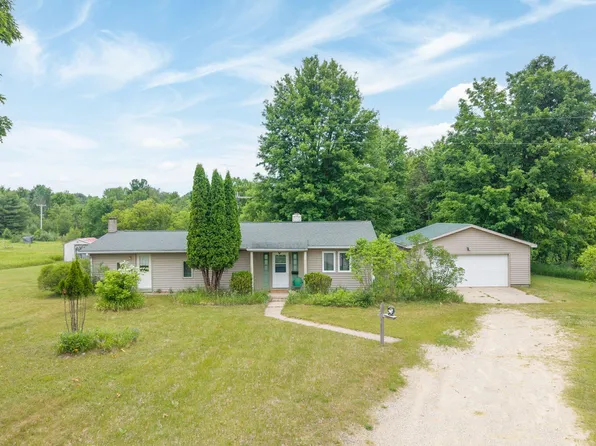 22870 Nineteen Mile Rd, Big Rapids, MI 49307