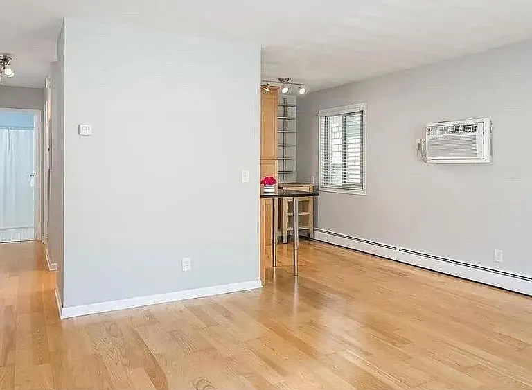 3018 Aldrich Ave S #12A — Photo 3