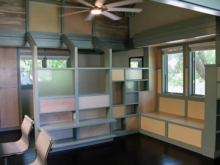 Living area. Lots of storage space.