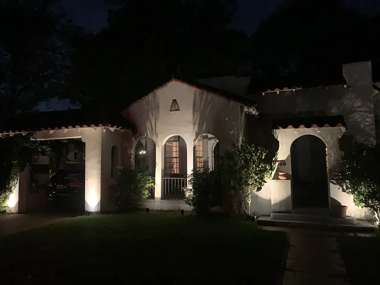 728 Spanish Oaks Ct — Photo 2