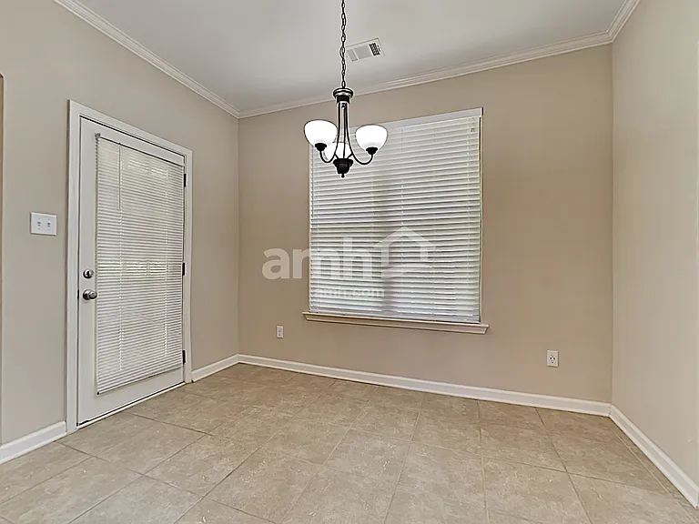 4957 Shira Dr — Photo 9