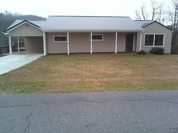 1st image of 628 Rock Springs Dr