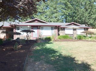 24333 S Hayfield Rd, Beavercreek, OR 97004