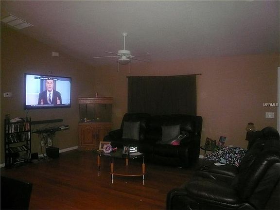 5th image of 4001 Honeybee St