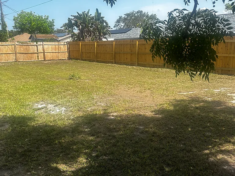 1458 Port Malabar Blvd NE — Photo 10